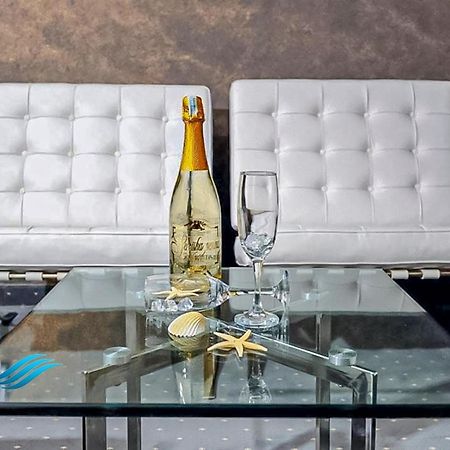 Biser Hotel Derventa Екстериор снимка