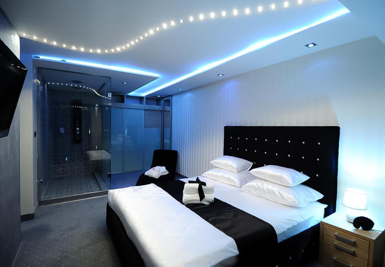 Biser Hotel Derventa Екстериор снимка